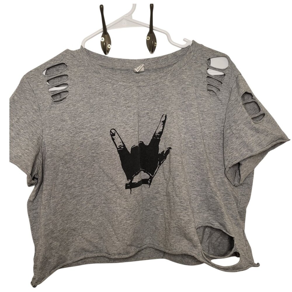 SweatyRocks Short Sleeve Graphic Print Distressed Crop Top